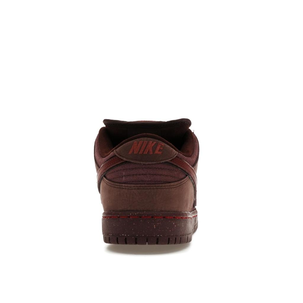 Nike Dunk Low Premium SB Kolekce City of Love - Burgundy Crush Pánské Tenisky Červená Tmavě Červená Zemitá FN0619-600