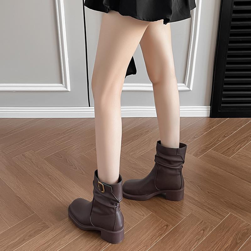 This year's popular western style retro pleated boots short boots women's 2025 autumn and winter new round square head thick heel Martin boots