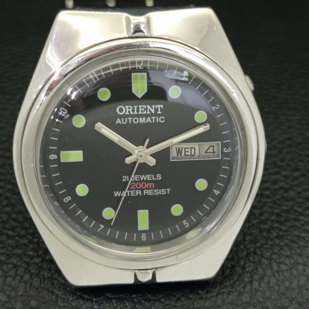 VINTAGE ORIENT AUTOMATIC 48741 JAPAN MENS BLACK COLOR DIAL WATCH A700651-5 R204-a700651