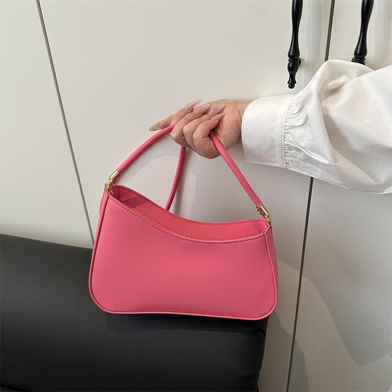 Simple Texture Fashionable Small Bag Women's Simple Popular Underarm Bag Spring and Summer Casual Versatile Tide Shoulder Bag
