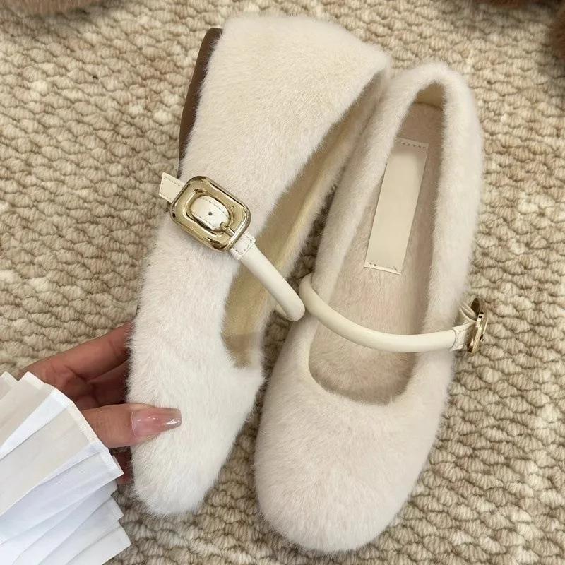 

Fashion Women s Fashion Flat Cotton Shoes Autumn Winter New Pointed Soft Sole Anti-slip Single Shoes Luxury Plush Flat Mary Jane Shoes 35