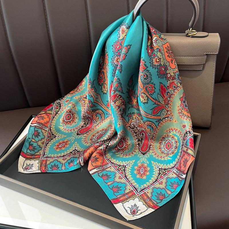 Blue Cherry Blossom Chessboard Mulberry Silk Scarf Female Simulation Silk Scarf Decorative Scarf Mom Shawl 70Cm Square Scarf