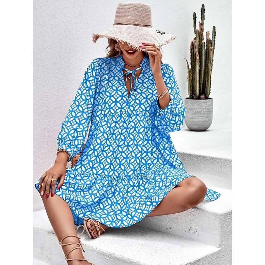 Women's Fashionable V-neck Fresh Printed Temperament Seven Inch Sleeve Dress
