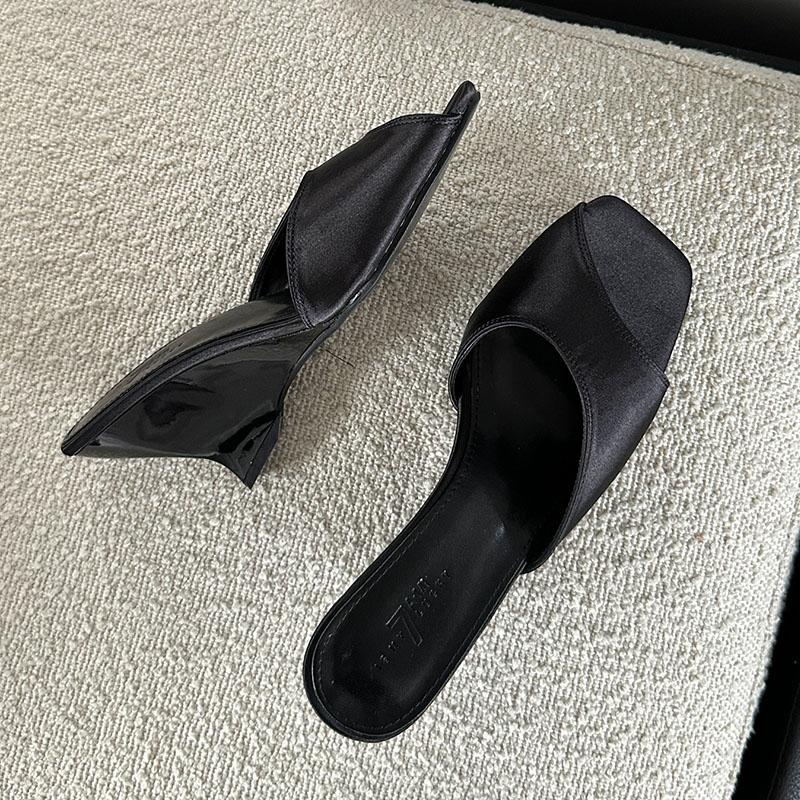 Mode Damen Keilabsatz Hausschuhe Pantoletten Sandalen Schuhe Weiblich Frühling Sommer Mode Flach Damen Absatz Keilabsatz Hausschuhe Schuhe Pumps