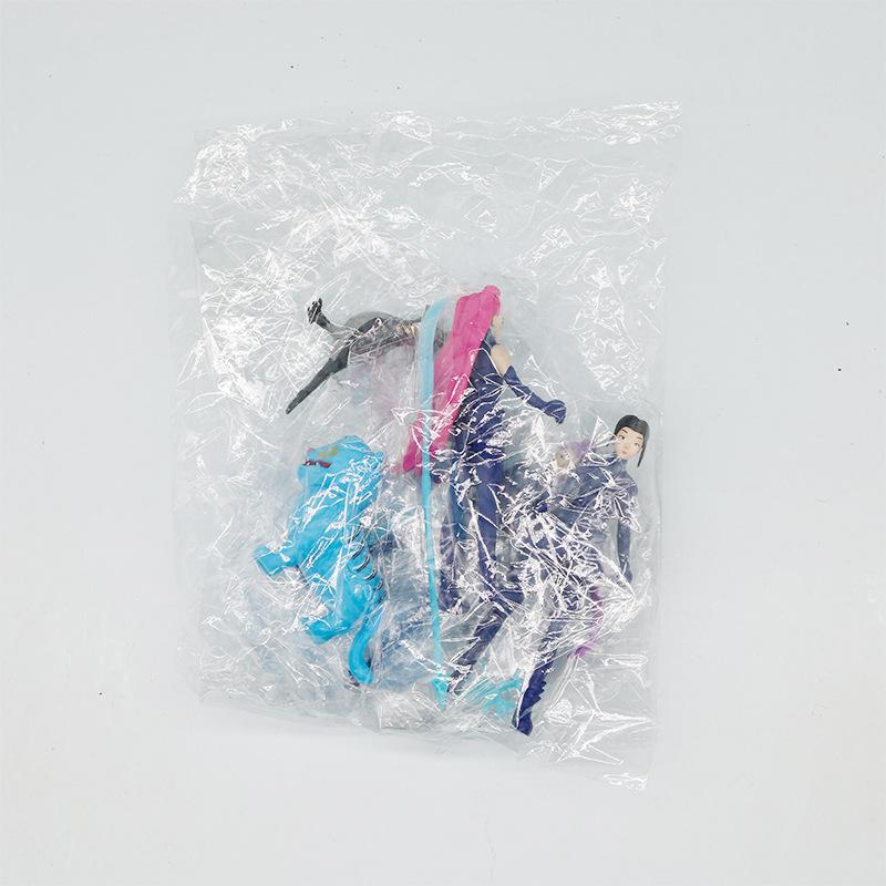 5pcs/Set Kpop Demon Hunters Action Figures Set Derpy Tiger Rumi Mira Zoey Sussy Collectible Dolls for Fans Gift