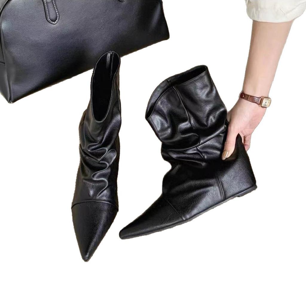 Autumn and winter new small temperament pleated short tube thin boots women's versatile pointed soft leather inner height-increasing short boots