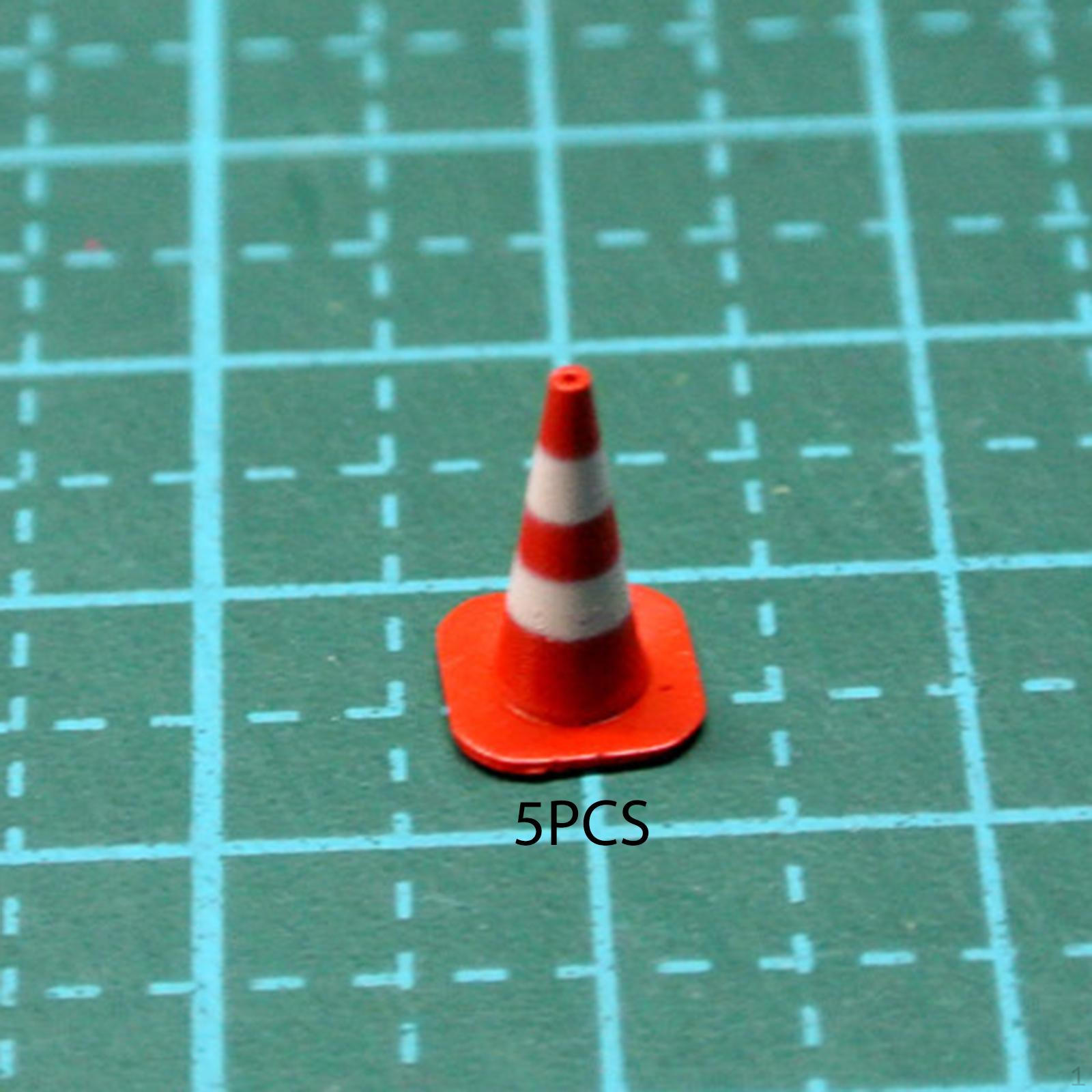 5 Pieces 1/64 Traffic Cone Model Mini Parking Cones Realistic Diorama Accessory for Architectural красный