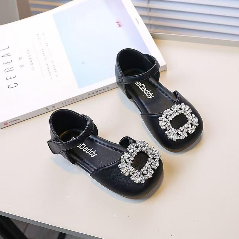 

Girls Soft Leather Princess Shoes Rhinestone Square Buckle Children Sandals Fashion Summer Kids School Wedding Party Shoes 25