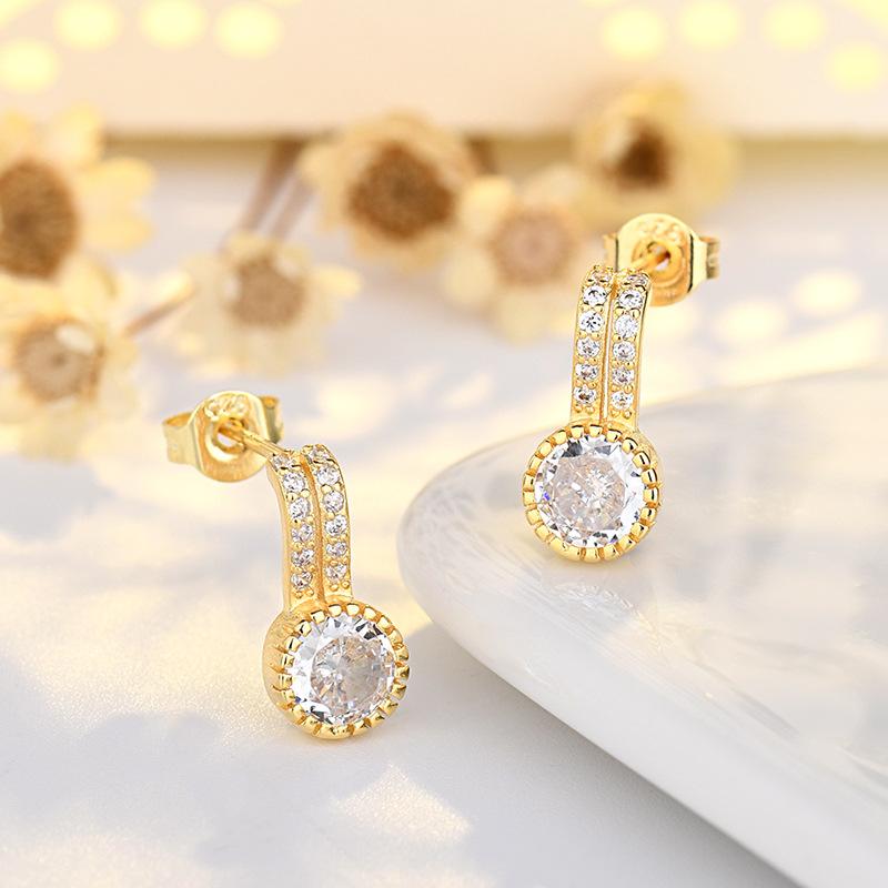 New 925 Sterling Silver High Quality Zircon Stud Earrings for Women Exquisite Student Girlfriend Jewelry Accessories Wedding