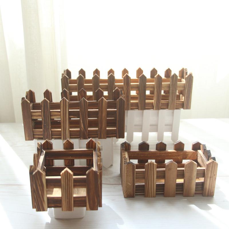 

Коричневий паркан Дерев яна квітка Мила ваза Горщики Плантатор Симуляція Прикраса домашнього саду C коричневий