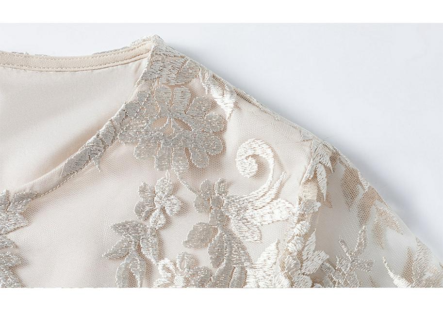 Elegant Two-Piece Summer Set for Moms 2026: Stylish Tummy-Covering Lace Outfit for Middle-Aged Women