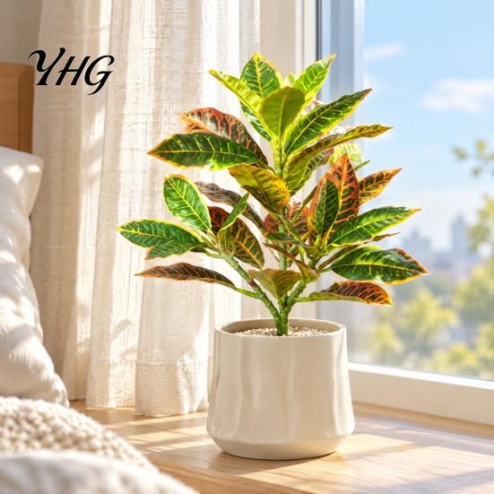 Artificial Botanical Decor for Living Space Banyan Tree Branch, Realistic Green Ivy Plant Home Office Decor, Decorative Plants Bedroom Nightstand