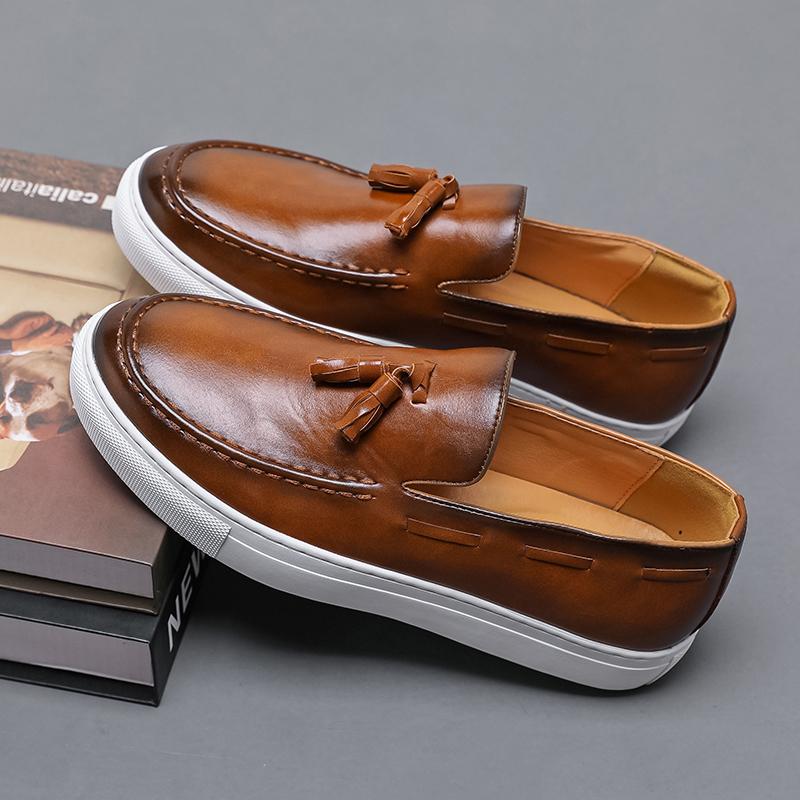 Fashion Brand High Quality Tassels Men's Shoes Handmade Leather Footwear Casual Business Flats Outdoor Soft Soled Travel Slip-on Shoes