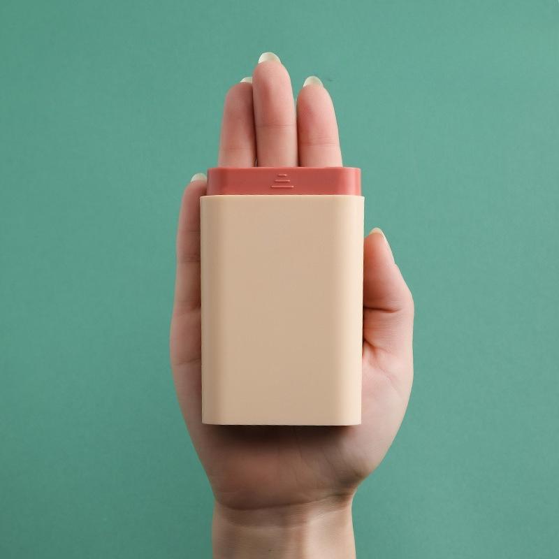 Mini Liten Bærbar Reise Vitaminboks Pilleesker Beholder Organizer Oppbevaring Tablett 7 Dager 6 Ruter Medisinoppbevaringsboks