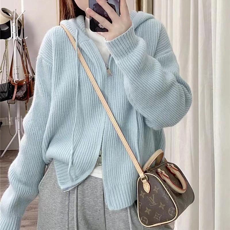 Autumn and winter new loose fashion solid color hooded sweater wearing soft waxy knitted cardigan zipper jacket