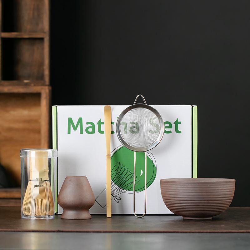 

Японская керамическая чаша для матча и набор чайного венчика с носиком