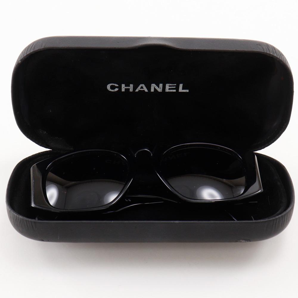 CHANEL COCO Mark sunglasses 94305 Matelasse black plastic Women Used