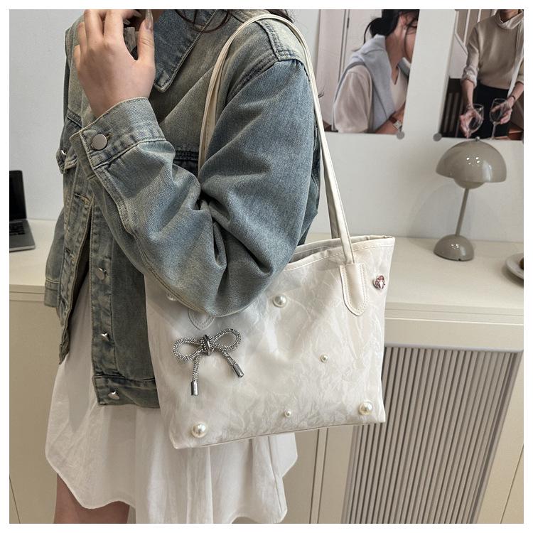 Large Capacity Women's Tote Bag - 2025 High-End Versatile Pearl Bow Handbag/Shoulder Underarm Bag
