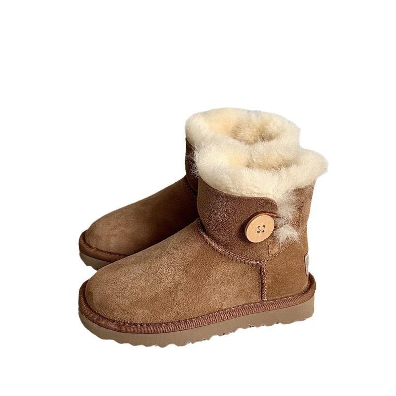 Girls' snow boots autumn and winter new sheepskin fur integrated short tube piled thickened warm cotton shoes + children's winter shoes