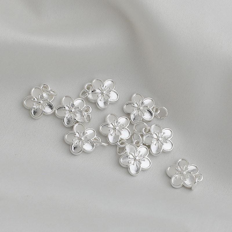 Позолоченный двусторонний подвес-шарм  Цветок персика  на плетёном шнурке, 10 мм для изготовления украшений своими руками