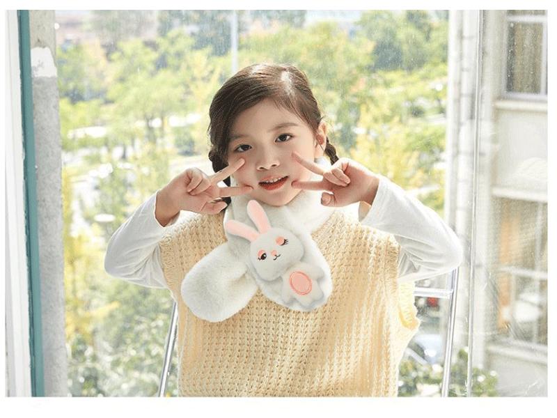 Autumn & Winter Plush Children's Scarf: Cute Korean-Style Rabbit Neck Warmer for Cold Protection