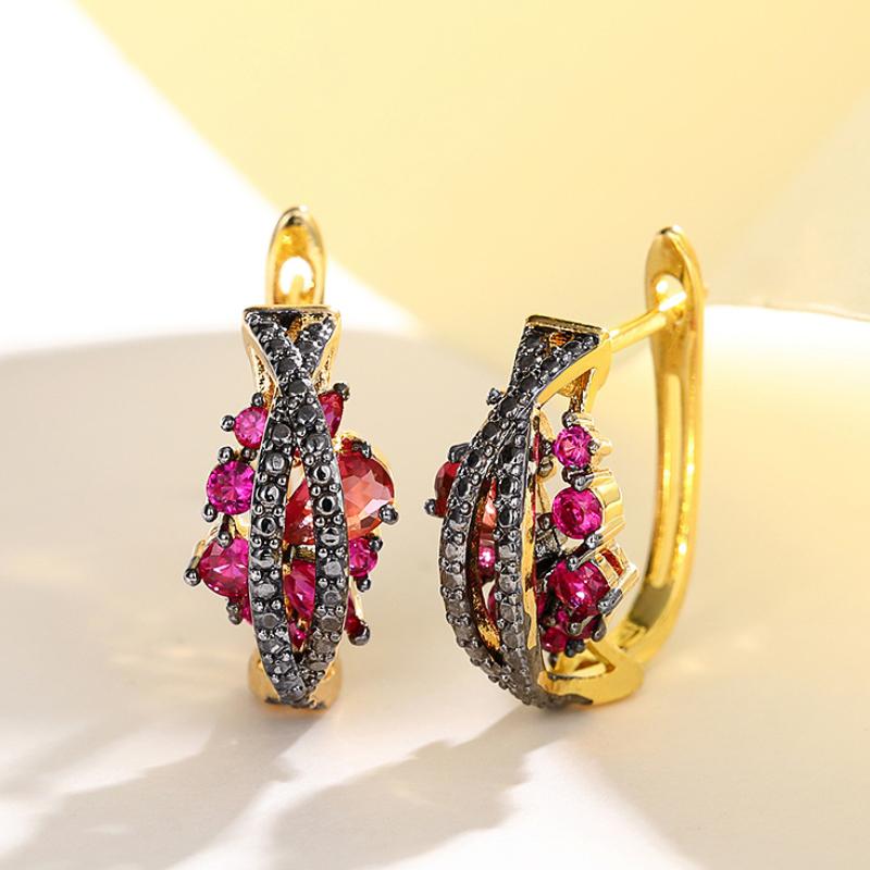 

Huitan Chic Charming Red Zirconia Hoop Earrings Female Fashion Engagement Ceremony Delicate Women Wedding Accessories