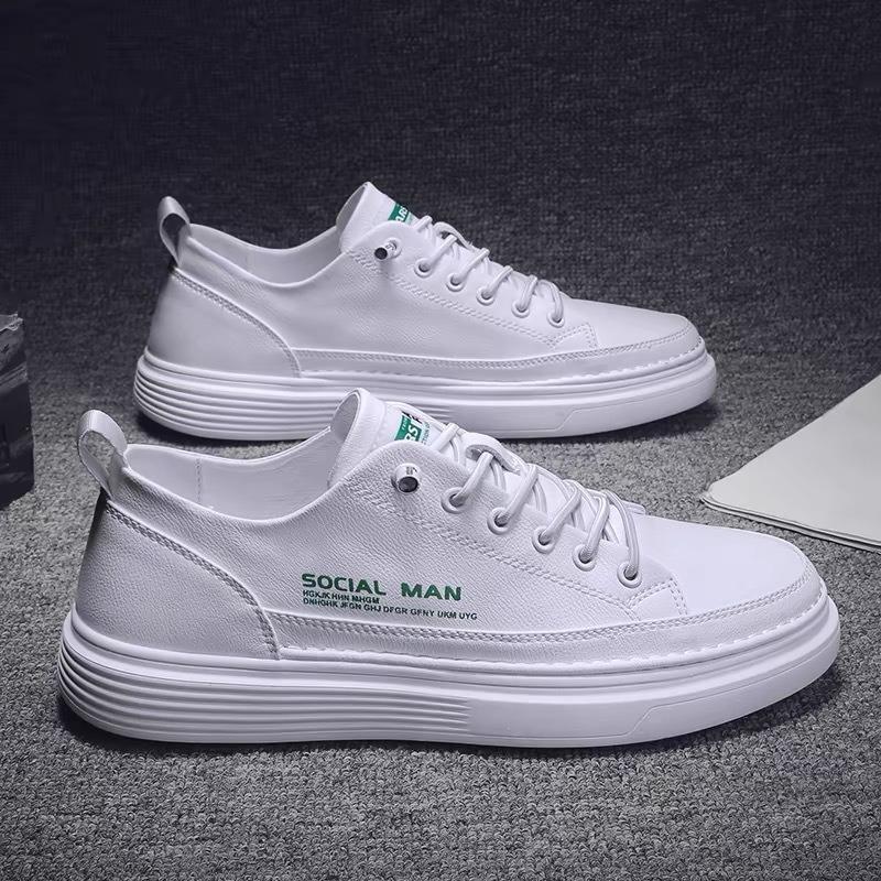 Summer men's shoes new breathable little white shoes men's trend versatile black leather shoes sports casual board shoes men