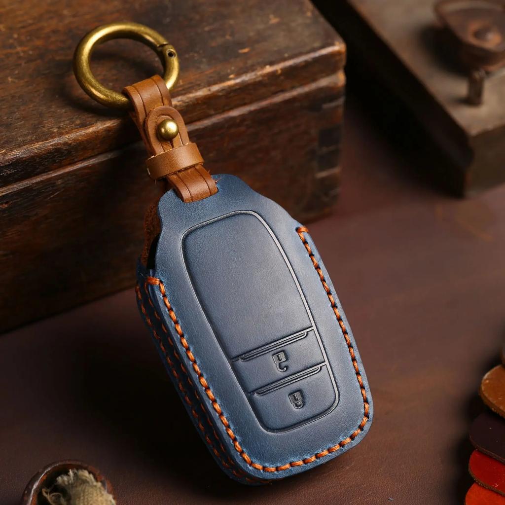Genuine Leather Car Key Fob Case for Toyota Camry Corolla Avalon C-HR RAV4 Fortuner Key Cover Protector 2/3 Button Black Brown