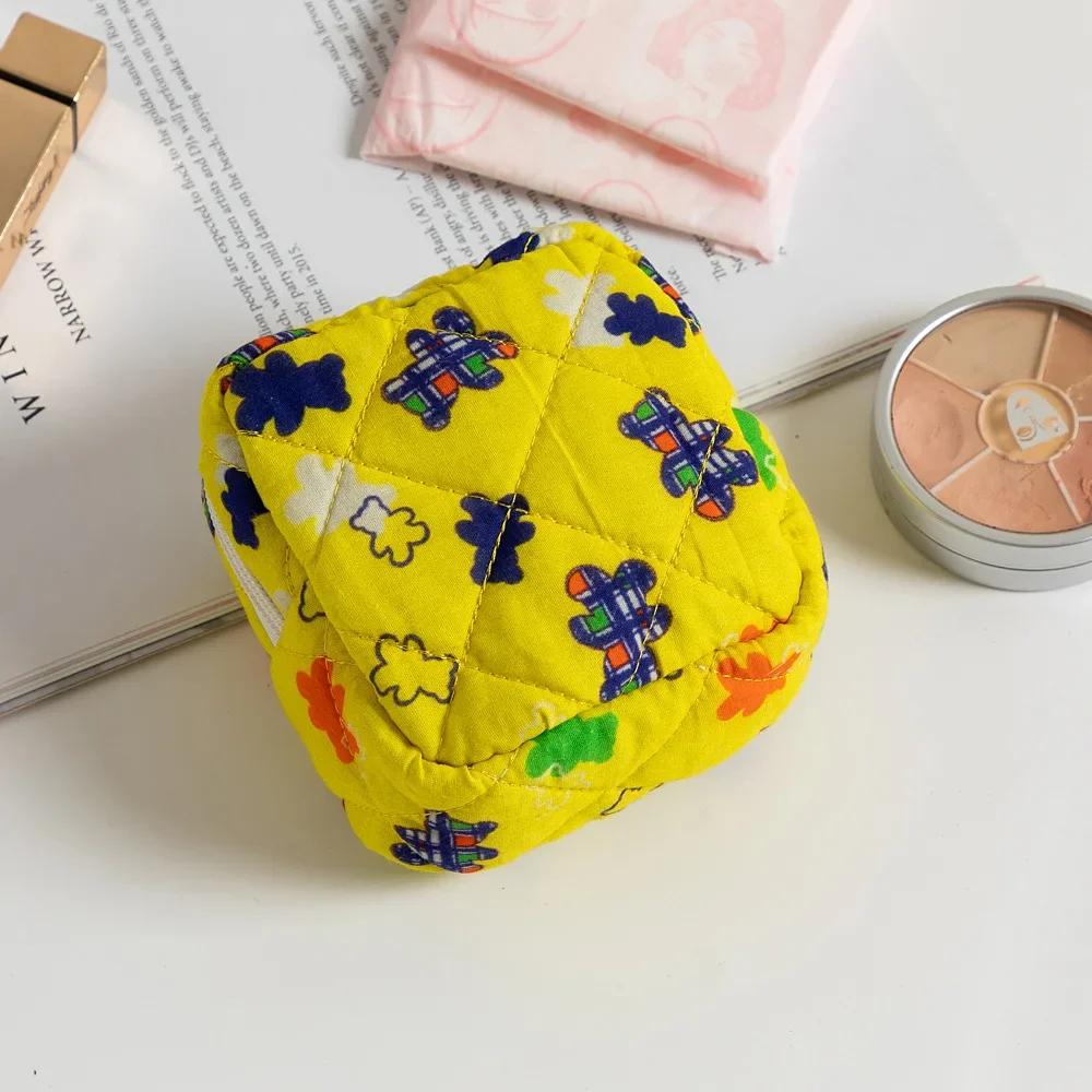 Trendy Korean Makeup Bag for Women Small Cosmetics Organizer Cartoon Cute Coin Purse Fabric Key Lipstick Bag Sanitary Pad Pouch