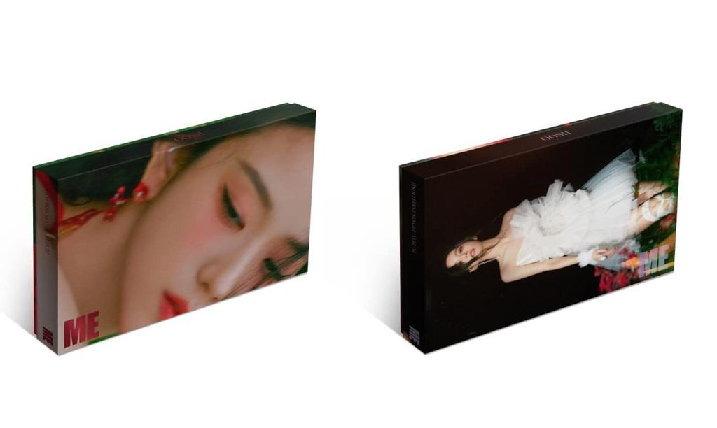 JISOO - JISOO FIRST SINGLE ALBUM + Folded Poster [Korean Edition] BLACKPINK (Red+Black ver. SET, 2 Folded Posters)