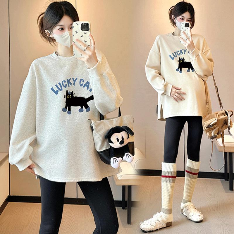 Trendy Maternity Sweatshirts - Loose, Stylish, Belly-Covering Wear for Moms, Autumn/Spring 2025.