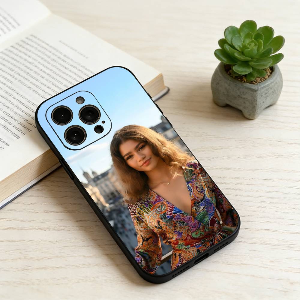 Z-Zendaya Phone Case Silicone Soft For IPhone 17 16 15 14 13 12 11 X XR Plus Pro Max Plus
