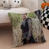 EEmily Cox Cushion Cover Throw Pillow Cover Hidden Button Durable Polyester Chair Cushion
