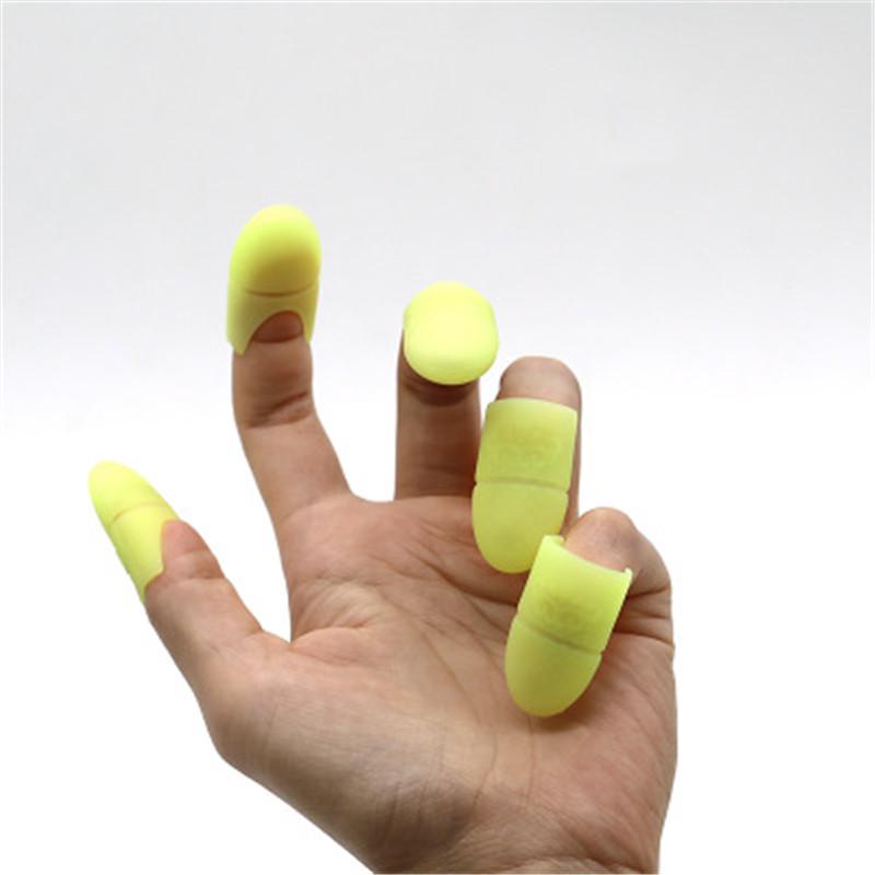 Nail Polish Remover Soak Off UV Gel Nail Art Remover Reusable 5Pcs Silicone Nail Remover Clip