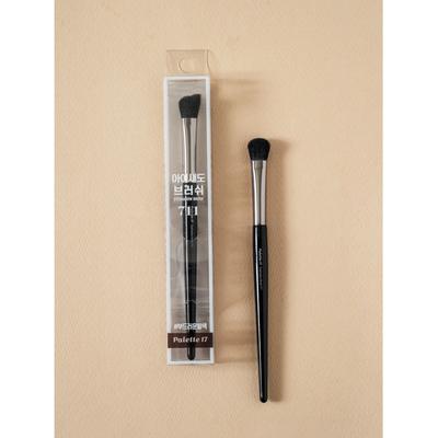 Štětec na oční stíny Daiso Palette 17