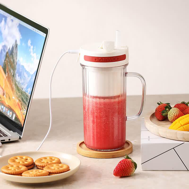DAEWOO Mini Portable Electric Juicer CN plug (adapter included)