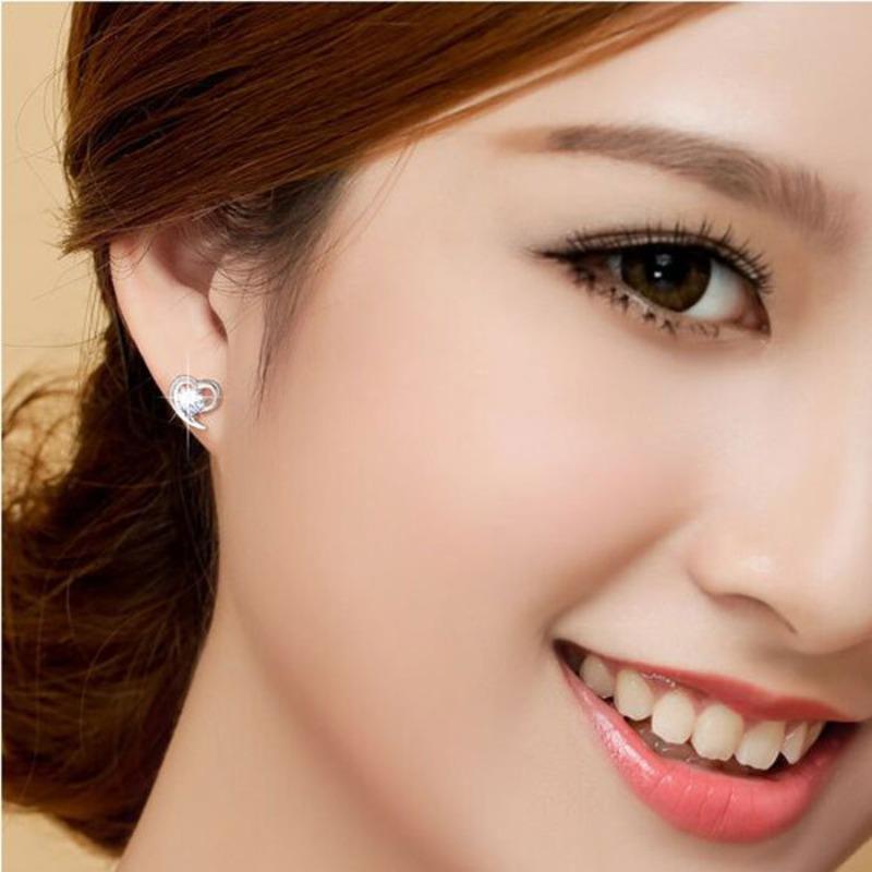 Ear jewelry Women's soft heart-shaped silver-plated stud earrings jewelry
