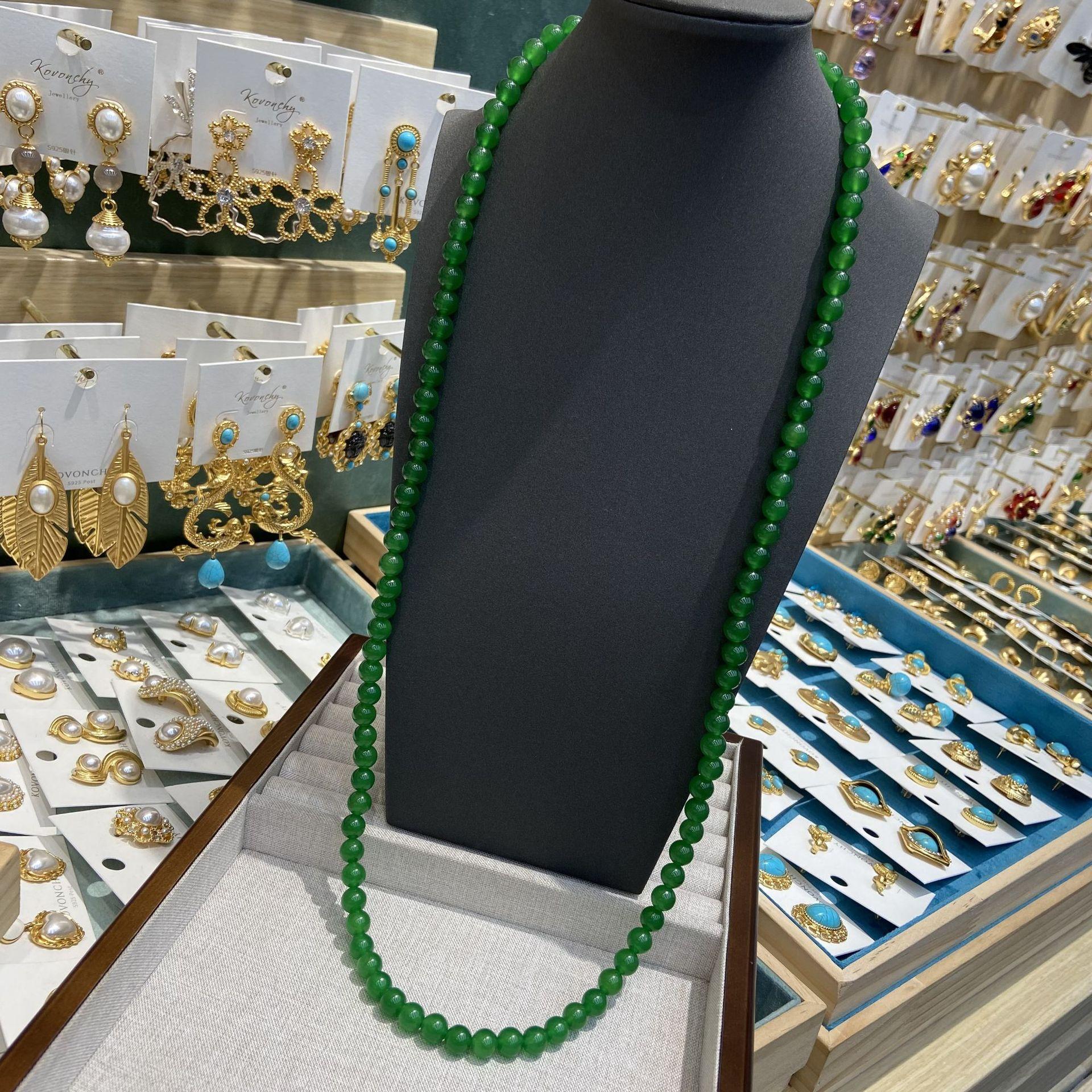 

Новый китайский длинный зеленый халцедоновый брелок-ожерелье, дизайн, различные способы ношения, цепочка для свитера, нишевый темперамент, цепочка на ключицу