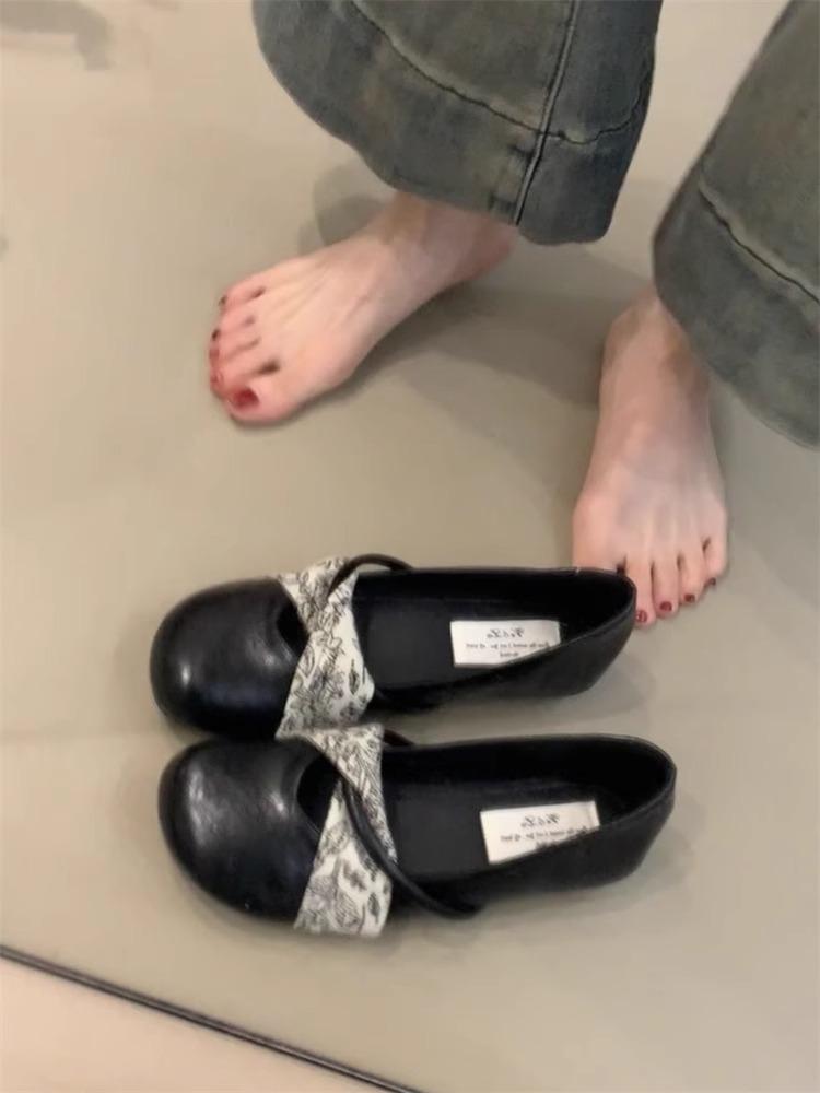 French Soft-soled Round-headed Ballet Single Shoes Women's 2025 Spring and Autumn New Flat-soled Mary Jane Shoes Versatile Evening Doudou Shoes