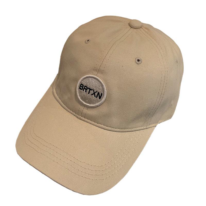 Trendy Women's Korean Style Sun Protective Baseball Cap with Japanese Duck Tongue Design and Round Label