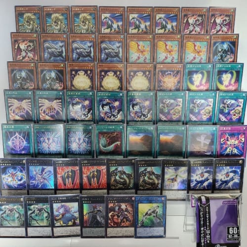 [Deck Sale] Heraldic Beast Deck, Pre-built Deck with Sleeves, Heraldic Beast Leo No. 69, Heraldic God Coat of Arms