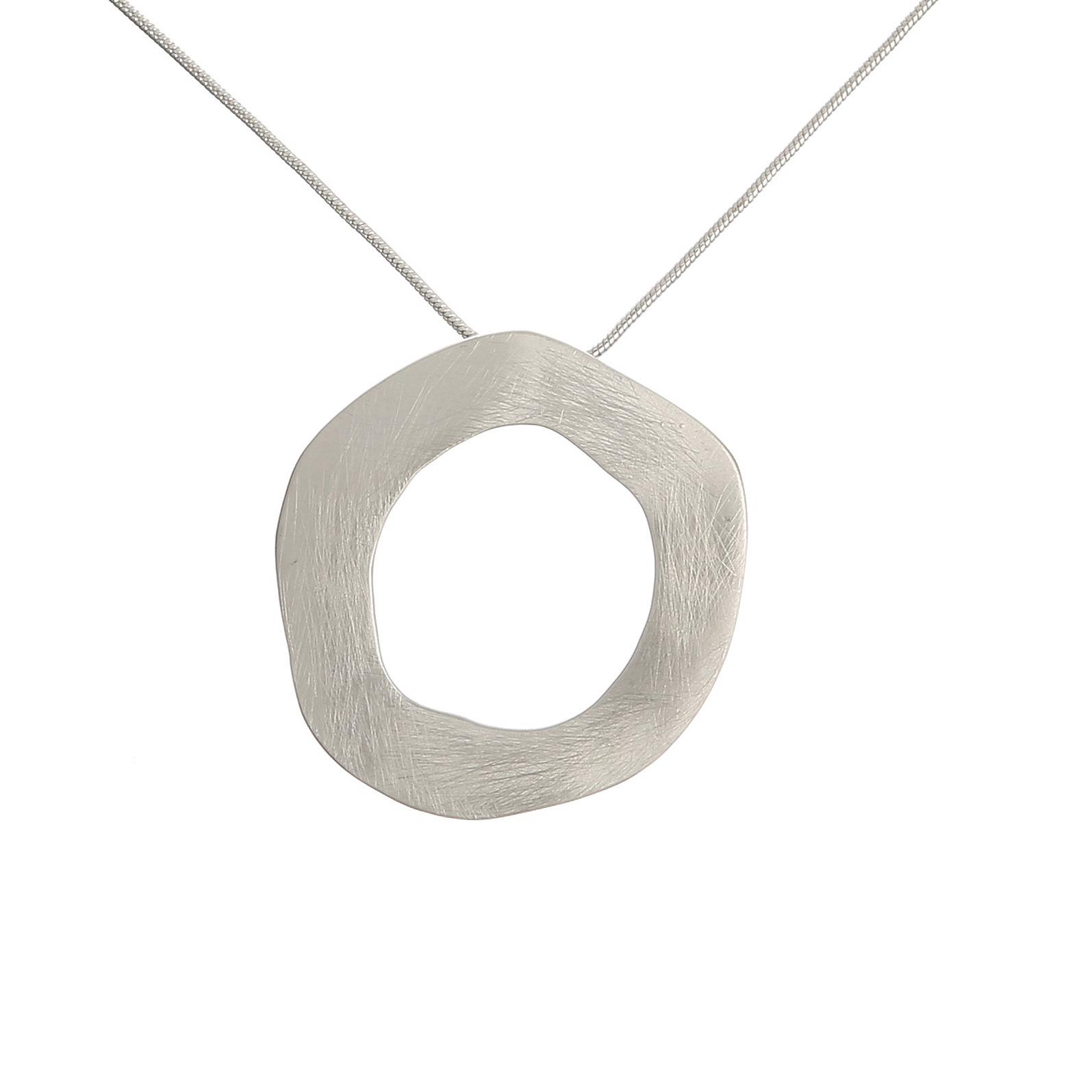 Necklace Fashion Long Necklace Geometric Fashion Versatile Pendant Alloy Ladies Sweater Chain
