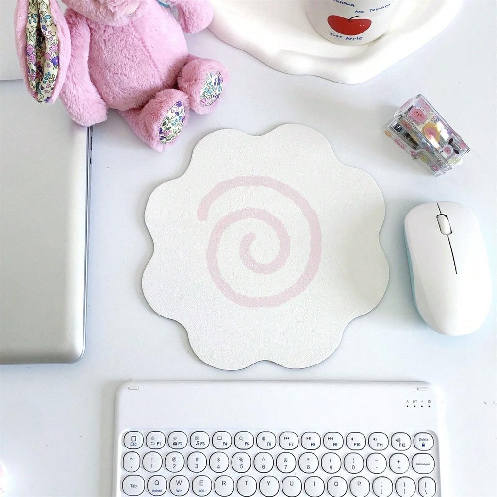 1PC Simple and Cute Soft Mouse Pad, Fish Cake Pattern, Mouse Pad, Student Desktop Decoration Pad, Suitable for Back To School