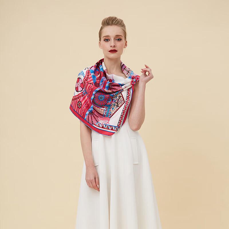 Aurora Santorini Dream Large Scarf & Pearl Hand Cream Set