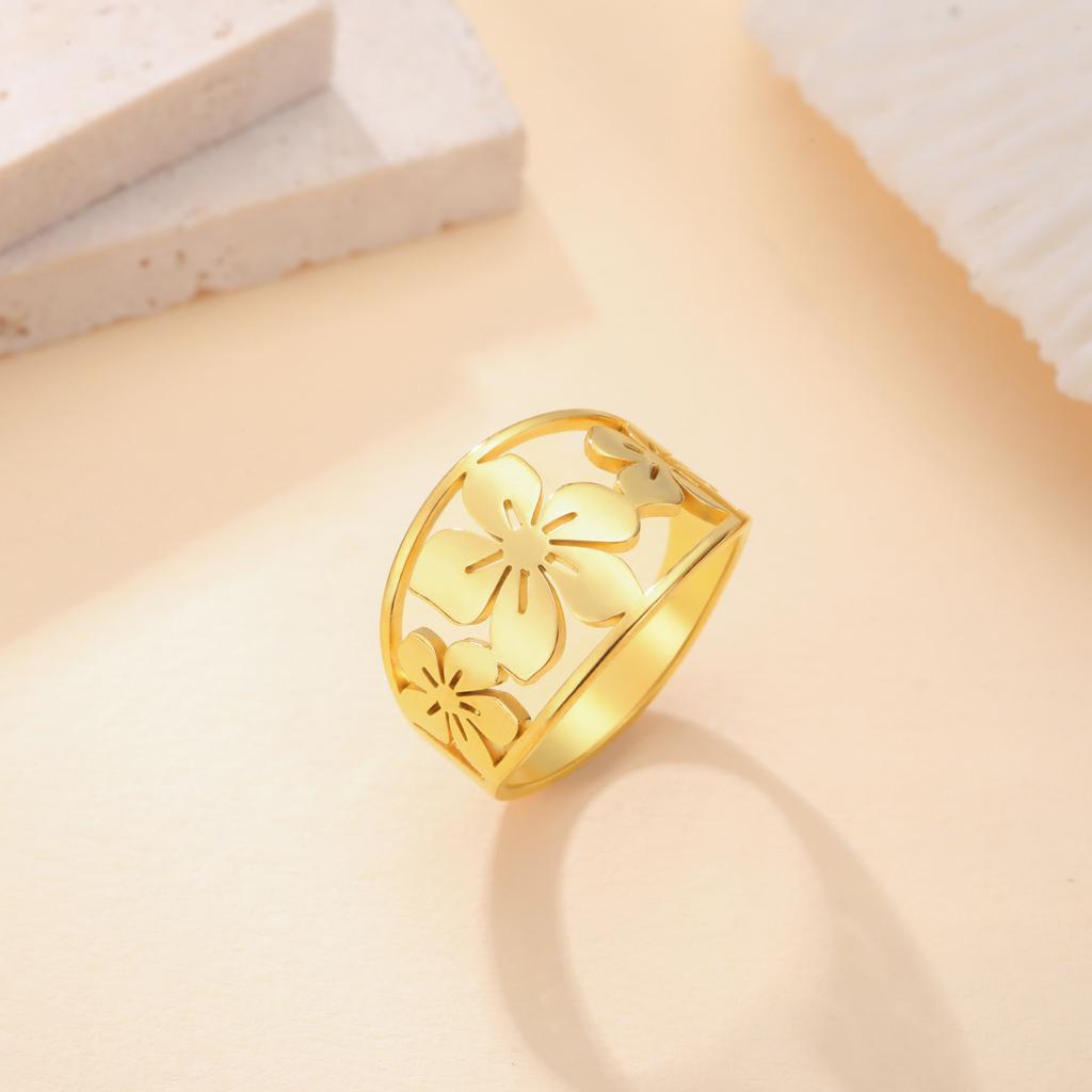 Cazador Stainless Steel Ring for Women Flower Finger Rings Jewelry Wholesale 2026 Trend New In Party Wedding Birthday Gift