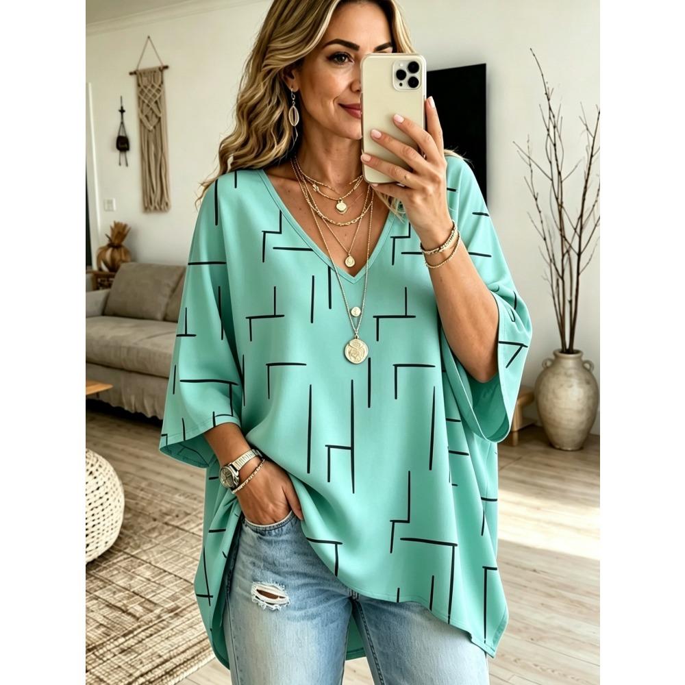 Plus Size Women's V Neck Bat Sleeve T-Shirt Bohemian Ethnic Print Loose Top Casual and Versatile