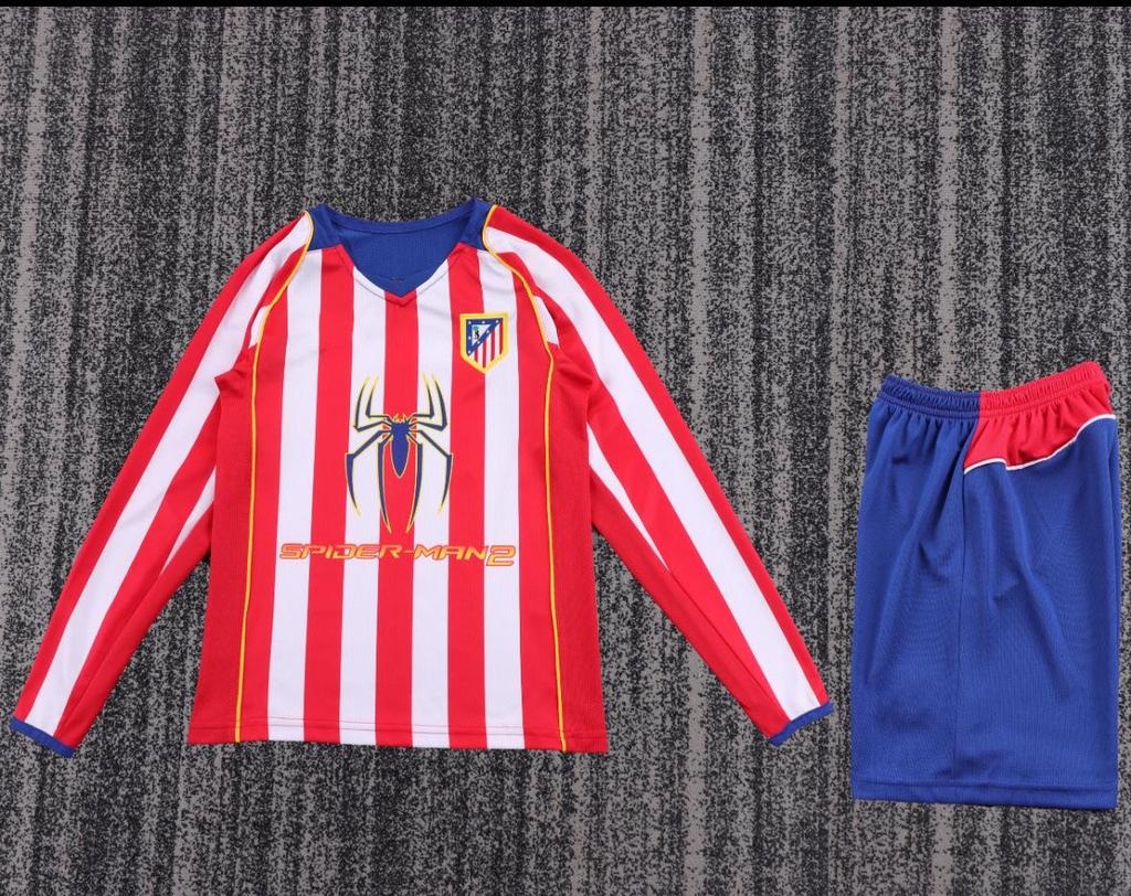 Kinder Vintage Langarm Fußballtrikot: Brasilien, Manchester United, Real Madrid & Barcelona Designs