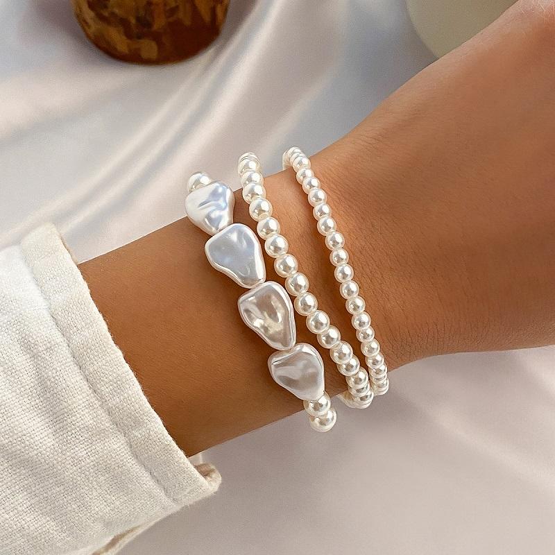 

Vintage White Imitation Pearl Chokers Necklace for Woman Elegant Multilayer Bead Neck Chain Necklace Wedding Zircon Party Gift