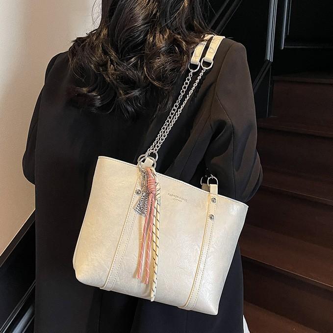Premium texture fashionable large-capacity handbag new femininity versatile bucket bag messenger bag shoulder bag