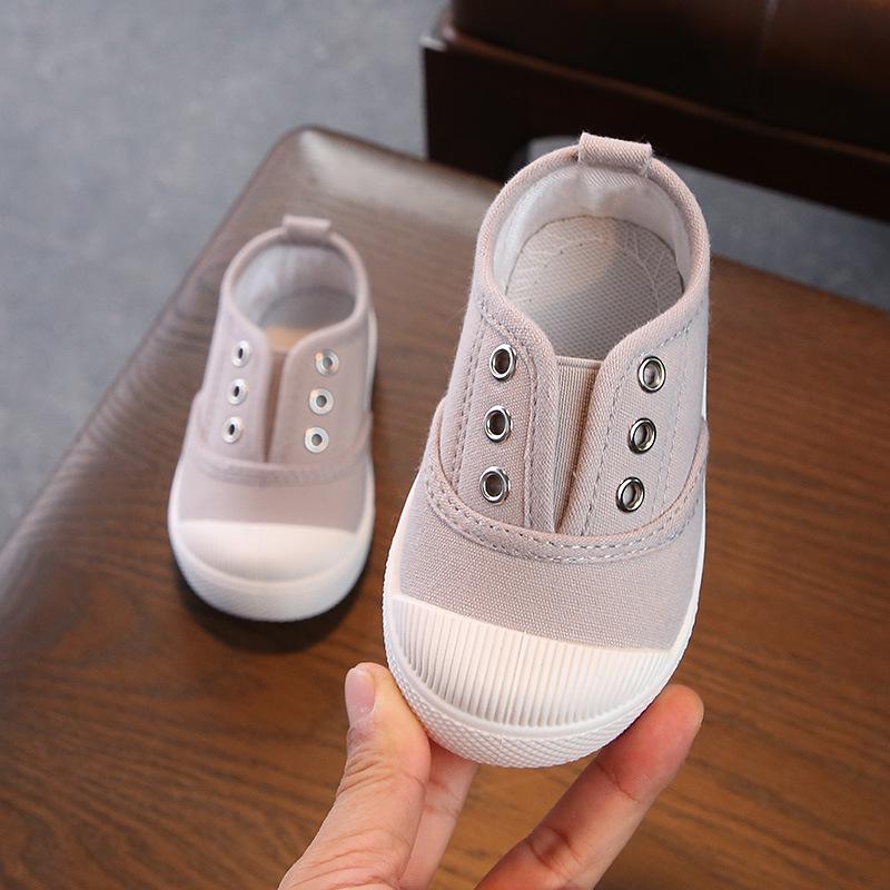 Children's Canvas Shoes with Soft Sole for Indoor Kindergarten - White Girls' Shoes